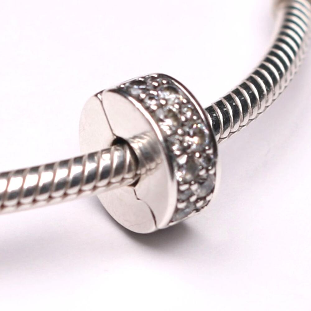 Authentic PANDORA Clear Shining Elegance Clip with Silicone Core